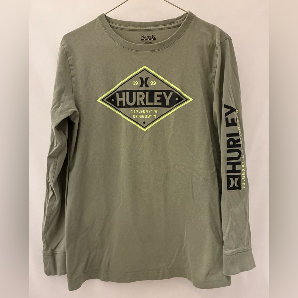Hurley XL Sage Green Long Sleeve Tee